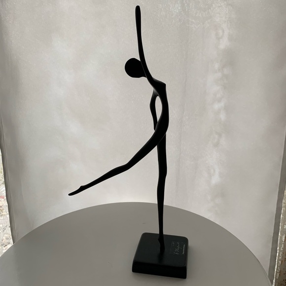 Bronze statues